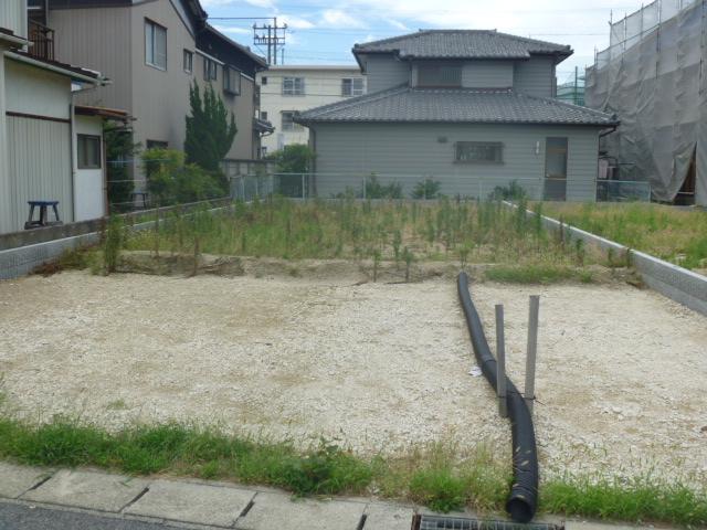 Local appearance photo. Local (10 May 2013) Shooting 4 Building vacant lot