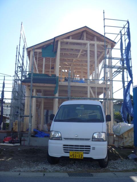 Local appearance photo. Local (11 May 2013) Shooting 1 Building completion of framework