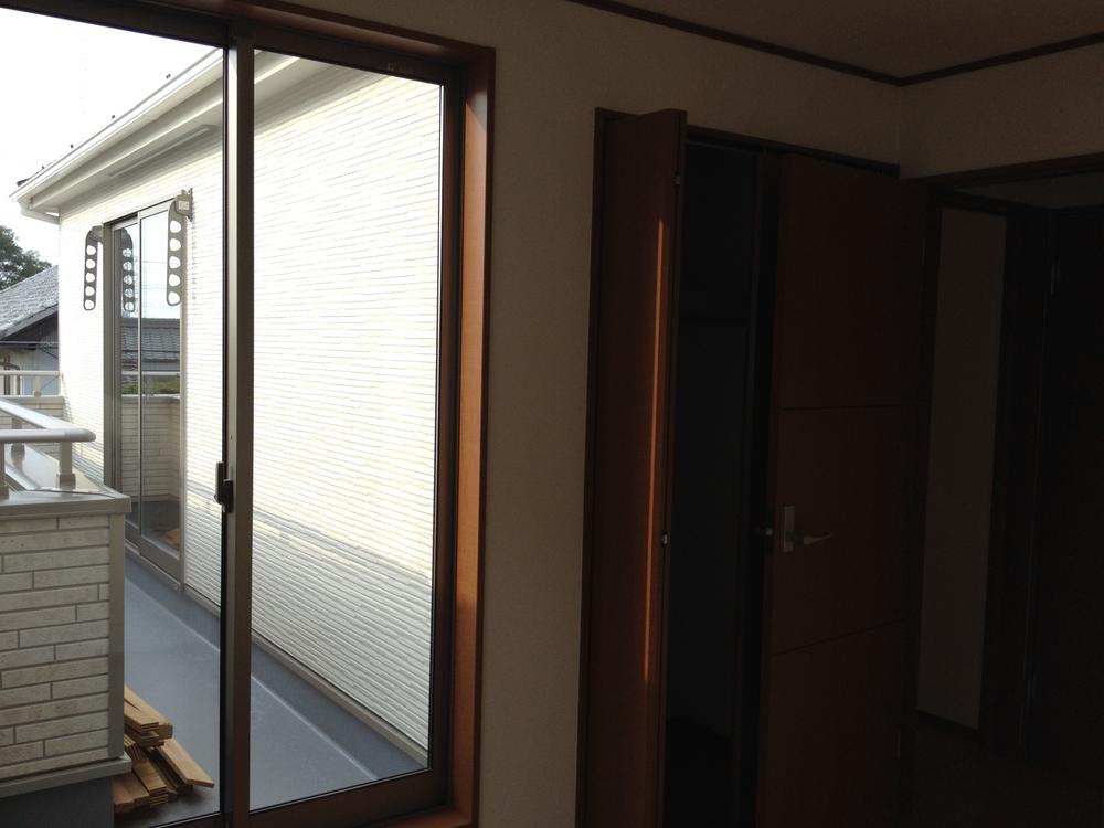 Non-living room. Local (10 May 2013) Shooting 1 Building