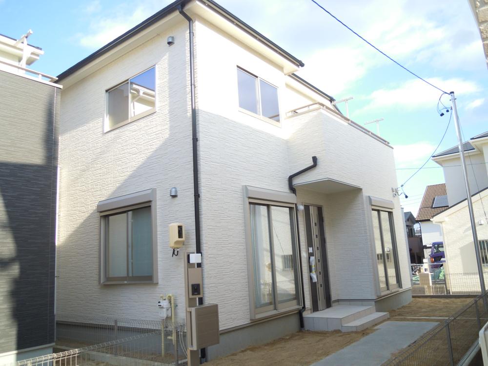 Local appearance photo. Local Photos