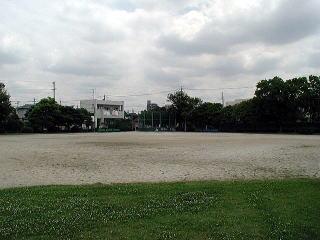 park. 705m until Harasaki park