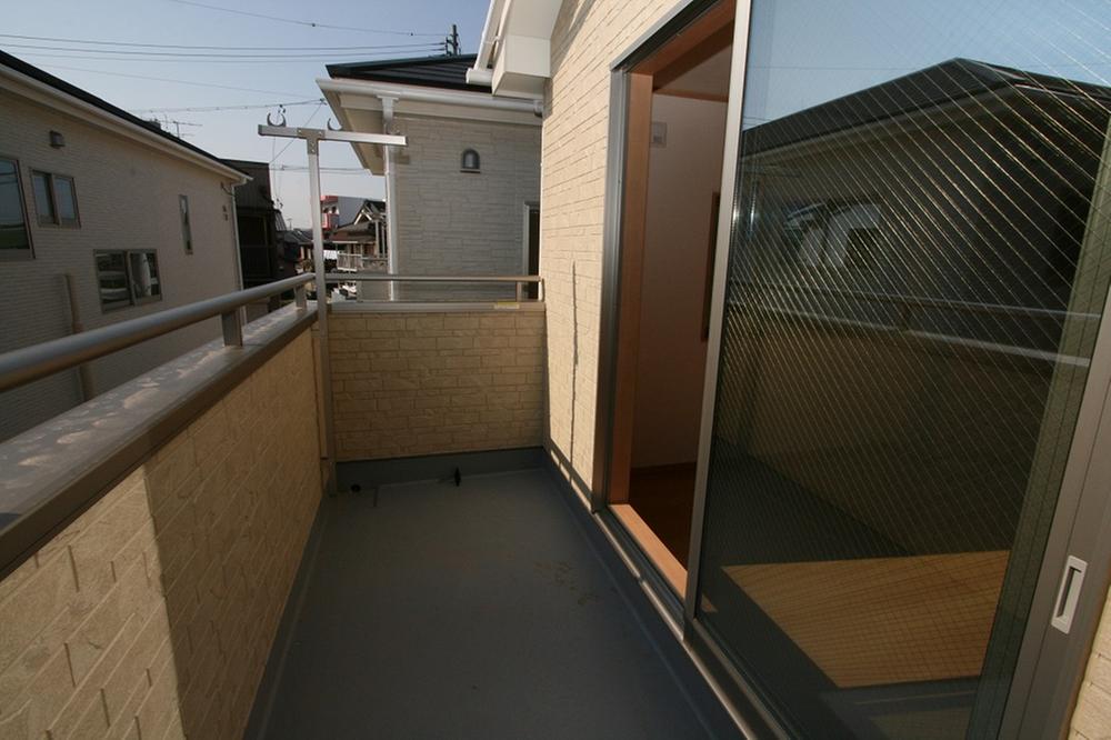 Balcony. Indoor (11 May 2013) Shooting