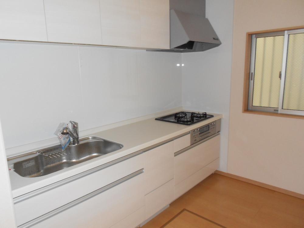 Kitchen. Local (11 May 2013) Shooting 7 Building