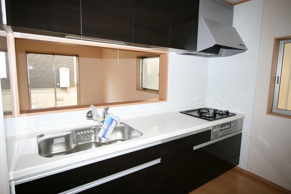 Kitchen. 1 Building (2013 November shooting)