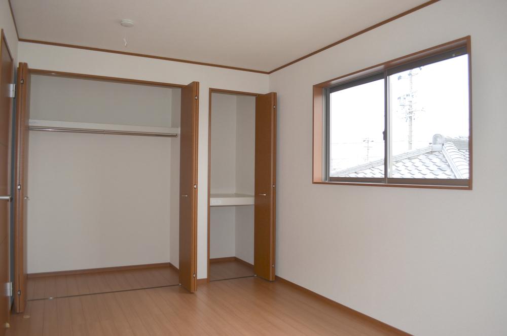 Non-living room. Building 2