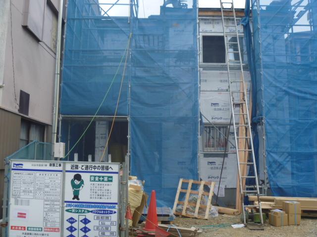 Other local. Local (10 May 2013) Shooting 1 Building completion of framework