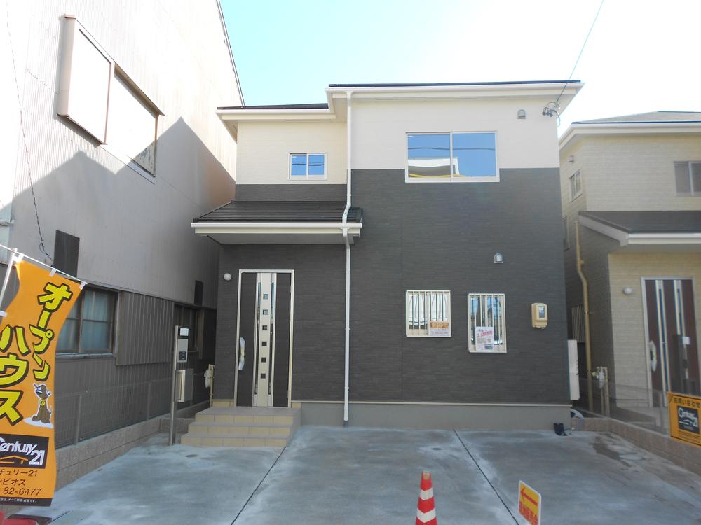 Local appearance photo. Local (11 May 2013) Shooting 1 Building completed