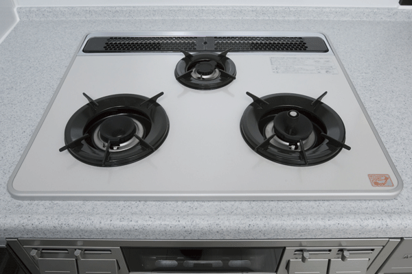 Kitchen.  [Stove burner] Kitchens, Look not only beautiful, Cleaning has also been adopted gas stove easy glass top (same specifications)