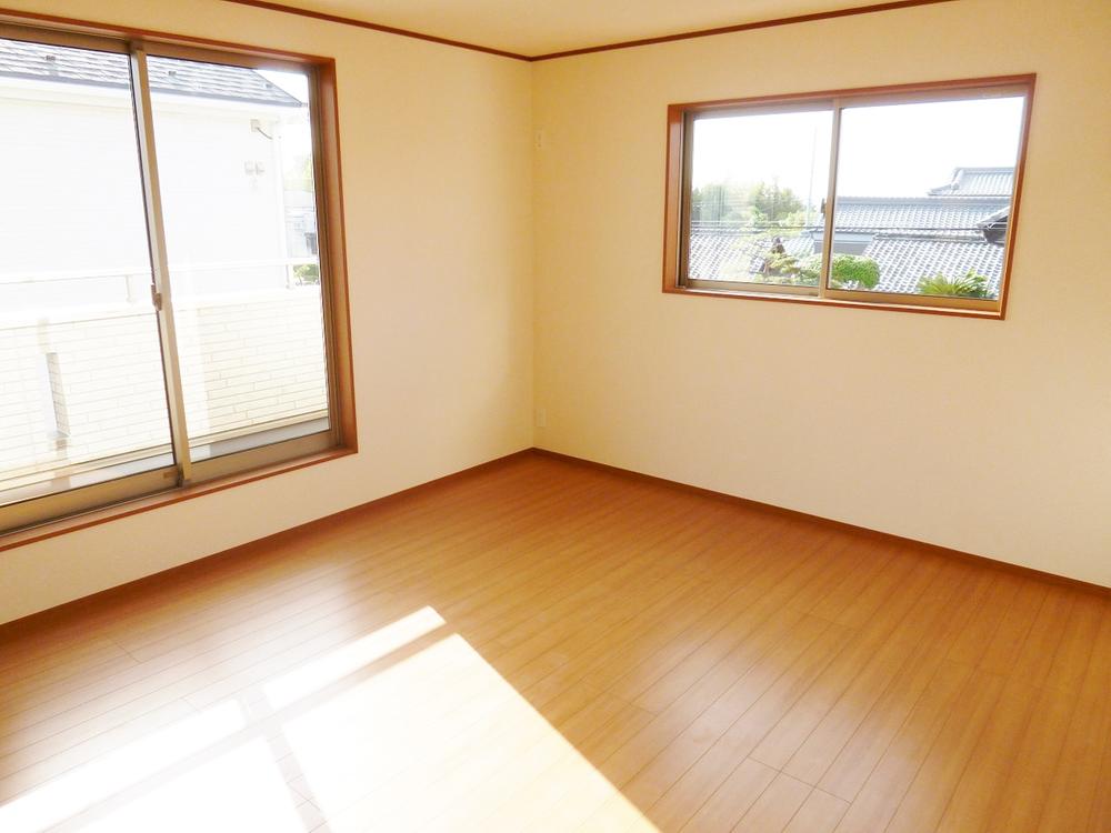 Non-living room. Local (11 May 2013) Shooting