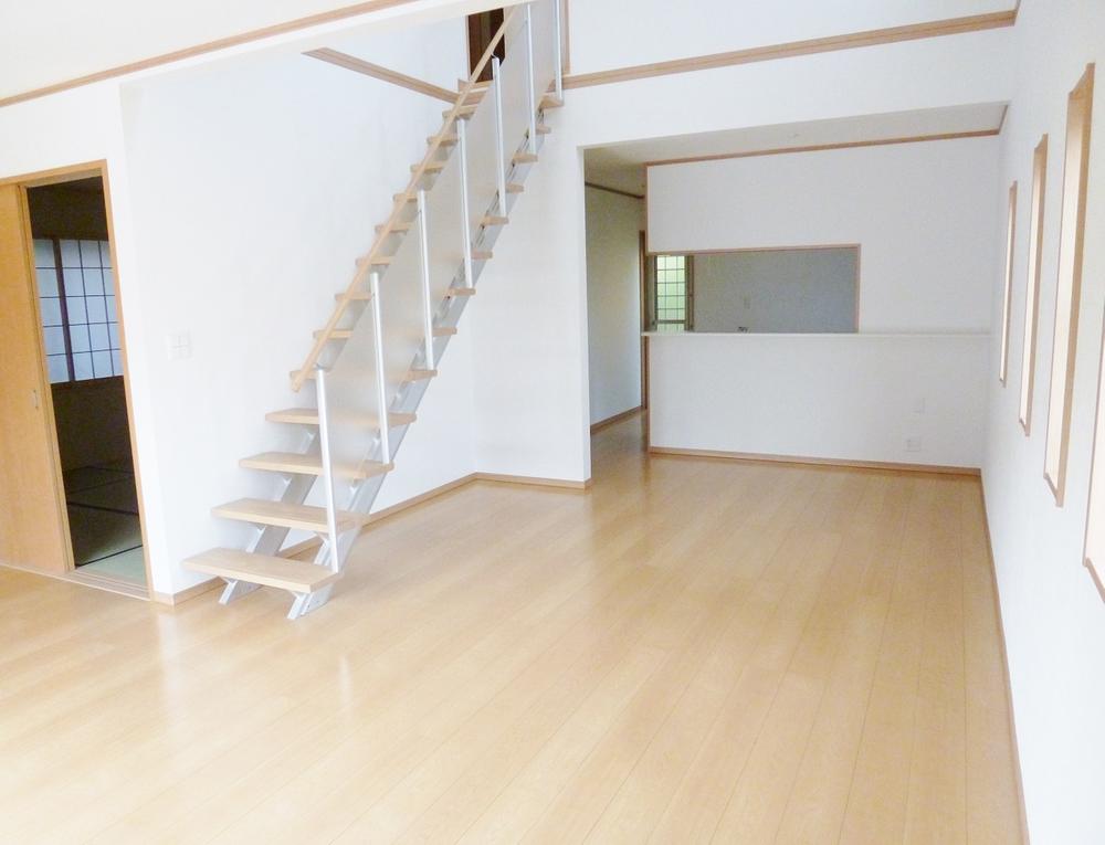 Living. Indoor (10 May 2013) Shooting