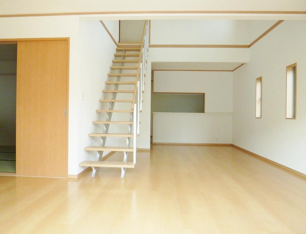 Living. Indoor (10 May 2013) Shooting