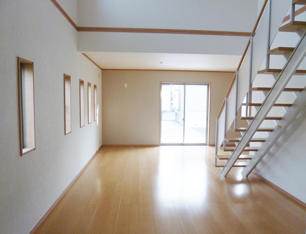 Living. Indoor (10 May 2013) Shooting