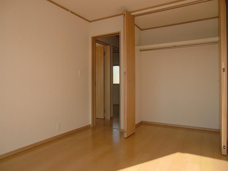 Receipt. Local (12 May 2013) Shooting