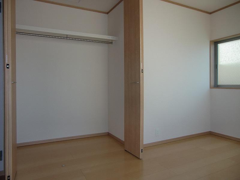 Receipt. Local (12 May 2013) Shooting