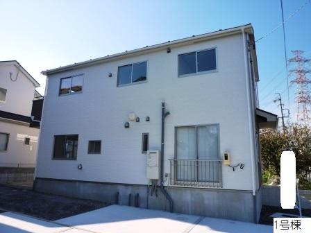 Local appearance photo. Local (11 May 2013) Shooting