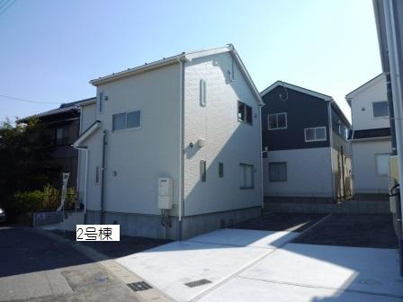 Local appearance photo. Local (11 May 2013) Shooting