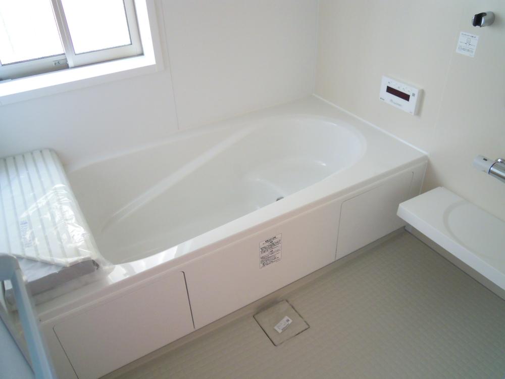 Bathroom. Bathroom dryer with bus