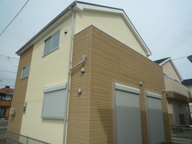 Local appearance photo. Example of construction