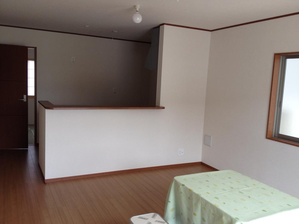 Living. Local (10 May 2013) Shooting 4 Building