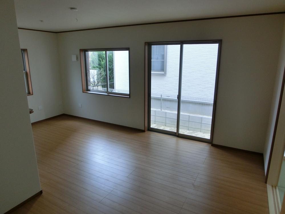 Living. Indoor (10 May 2013) Shooting Building 2 Living