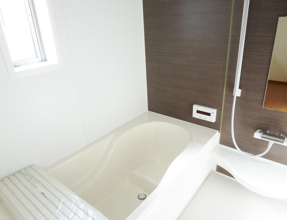 Bathroom. Indoor (September 2013) Shooting