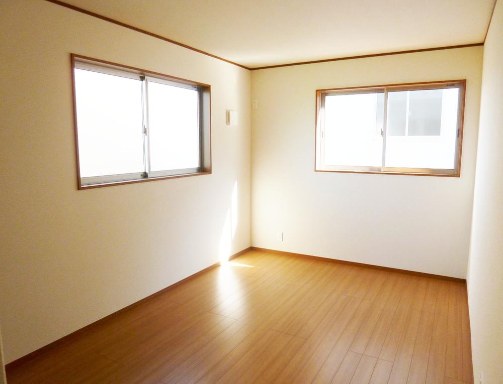 Non-living room. Indoor (September 2013) Shooting