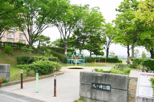 park. Many view good 130m green until Hachitsu Saki park. 2-minute walk