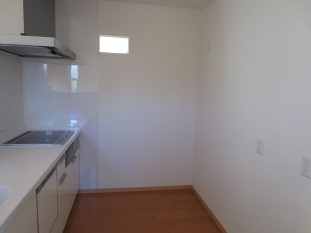 Kitchen. Indoor (12 May 2013) Shooting