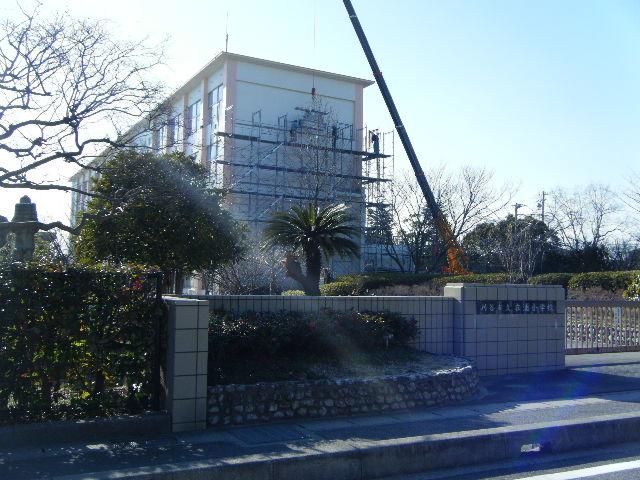 Primary school. 461m until Kariya Municipal Kinuura Elementary School
