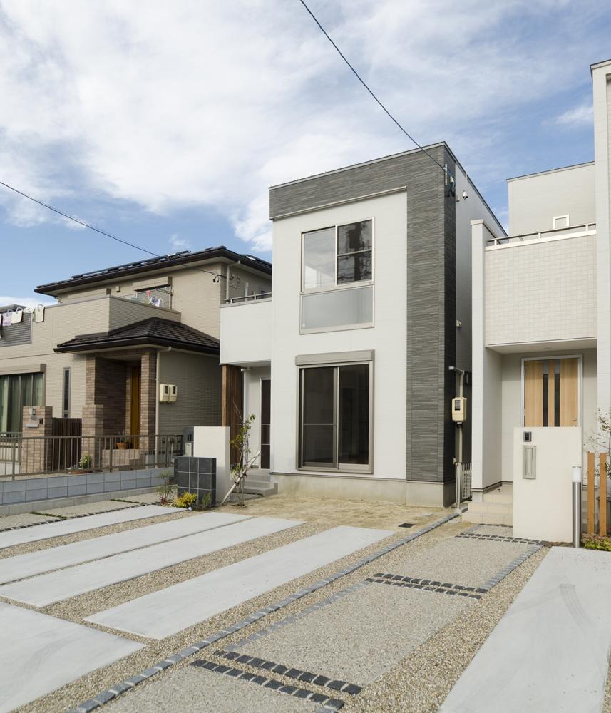 A compartment appearance