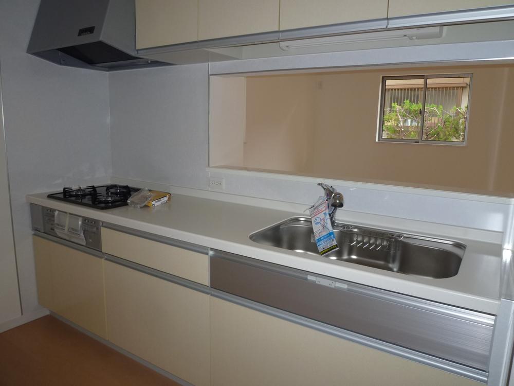 Kitchen. Building 2 kitchen
