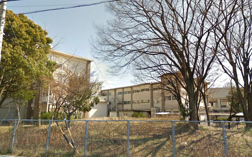 Junior high school. Kasugai until City Central Junior High School 1866m