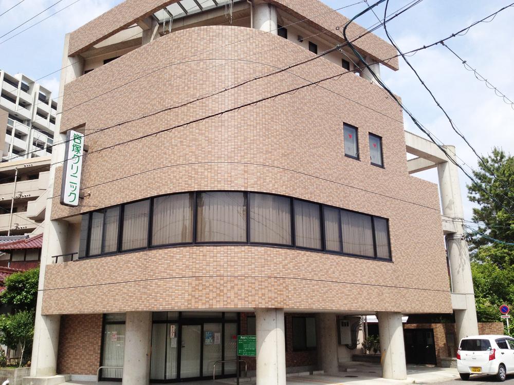 Hospital. Iwatsuka 1240m to clinic