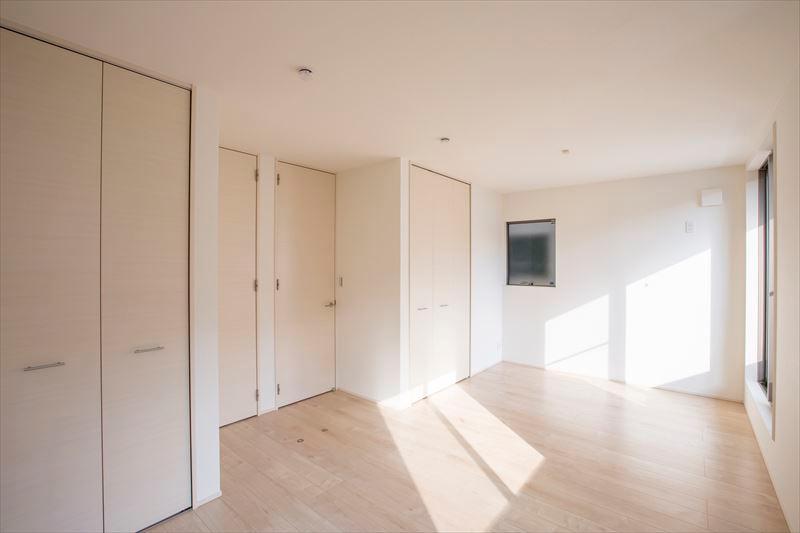 Non-living room. By the C building Western-style two-door 1 Room, We can respond to changes in the future of lifestyle.