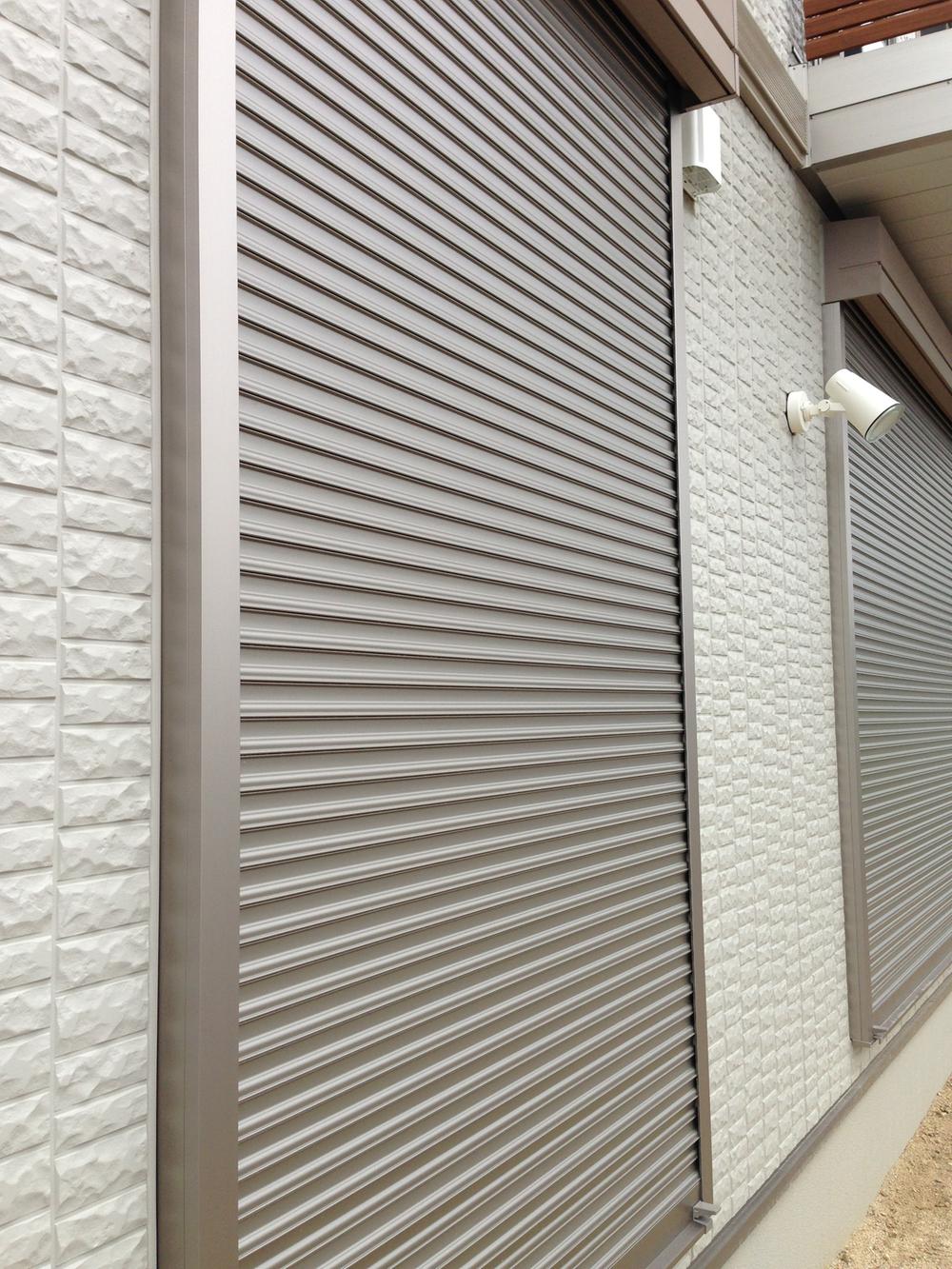 Security equipment. First floor LDK, It is on the south side large windows of Japanese-style we have established an electric shutter.