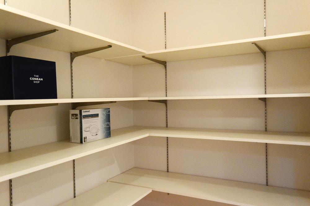 Receipt. Anything entering movable pantry.