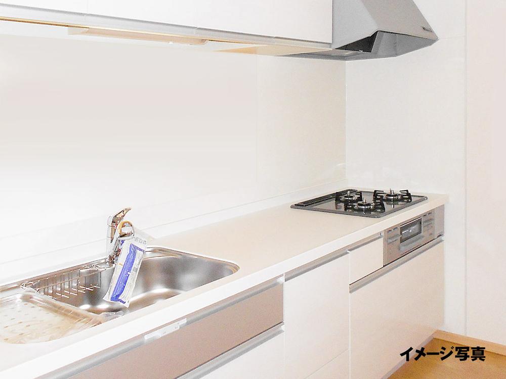 Same specifications photo (kitchen). Same specifications: System Kitchen