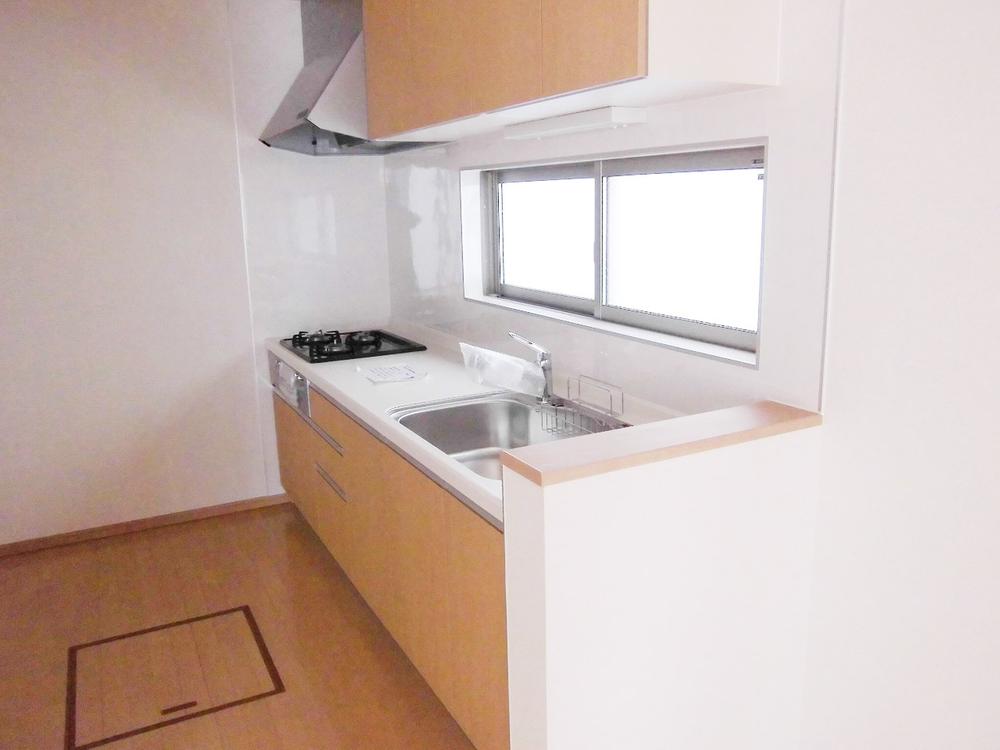 Kitchen. kitchen Artificial marble top of the system Kitchen (Under-floor storage available)