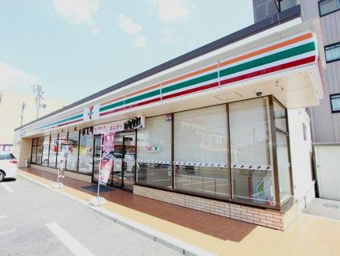 Other. Seven-Eleven Kasugai Hakko-cho 4-chome to (other) 848m