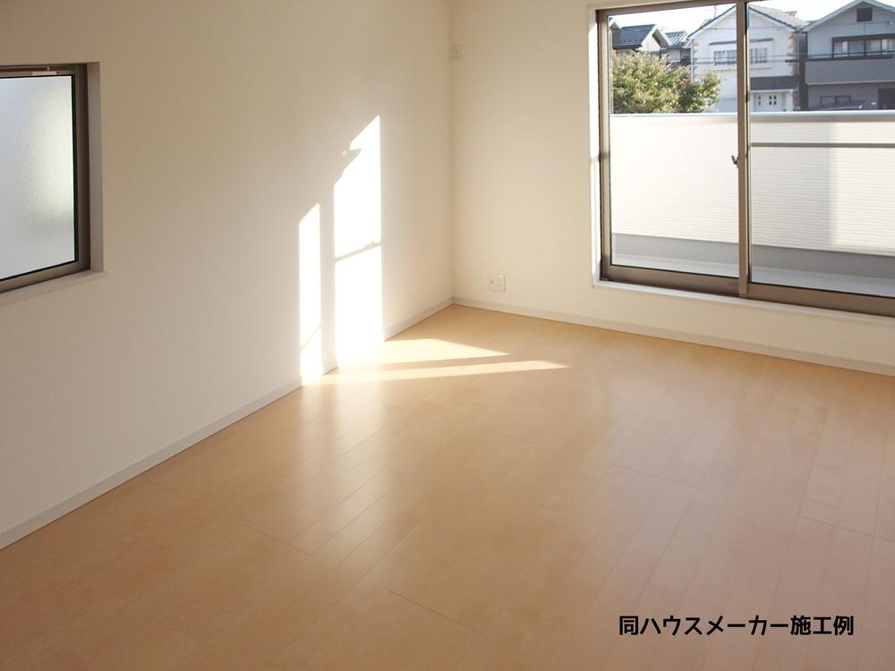 Same specifications photos (Other introspection). Image is a photograph. It is different from the actual building.