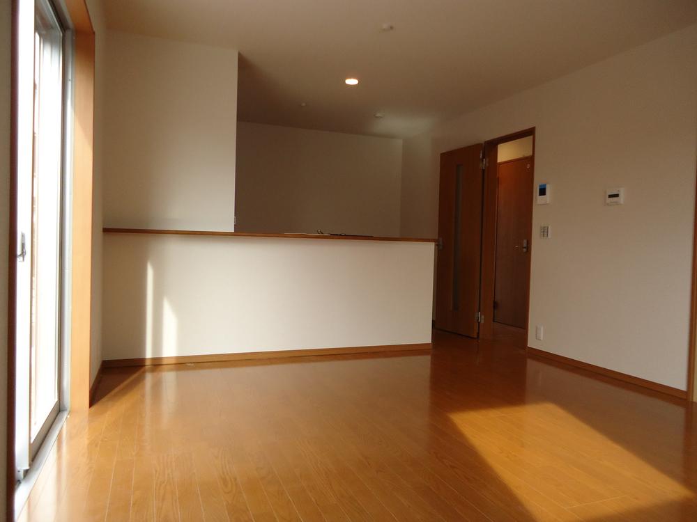 Living. Same specifications photos (living)