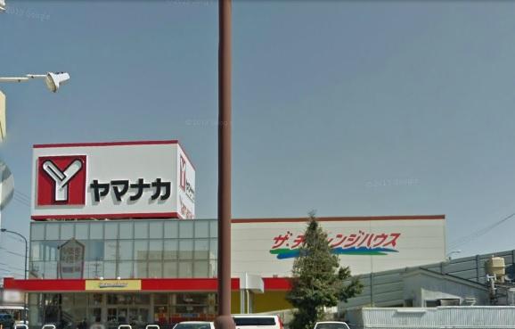 Supermarket. The ・ To challenge House Ajiyoshi 891m