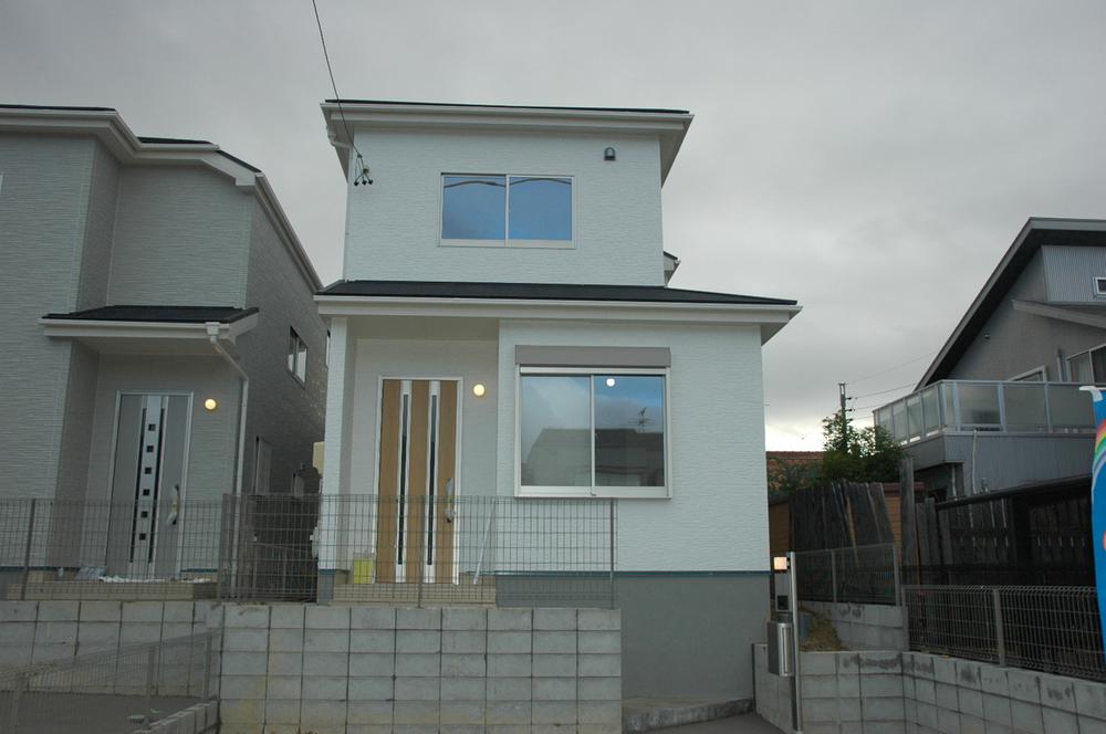 Local appearance photo