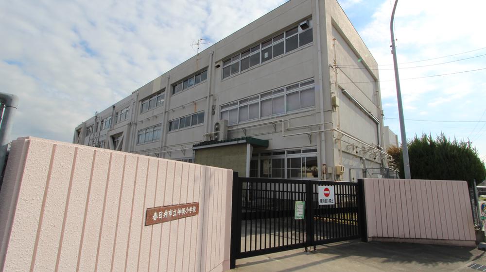 Primary school. Kasugai Municipal Shinryo to elementary school 616m