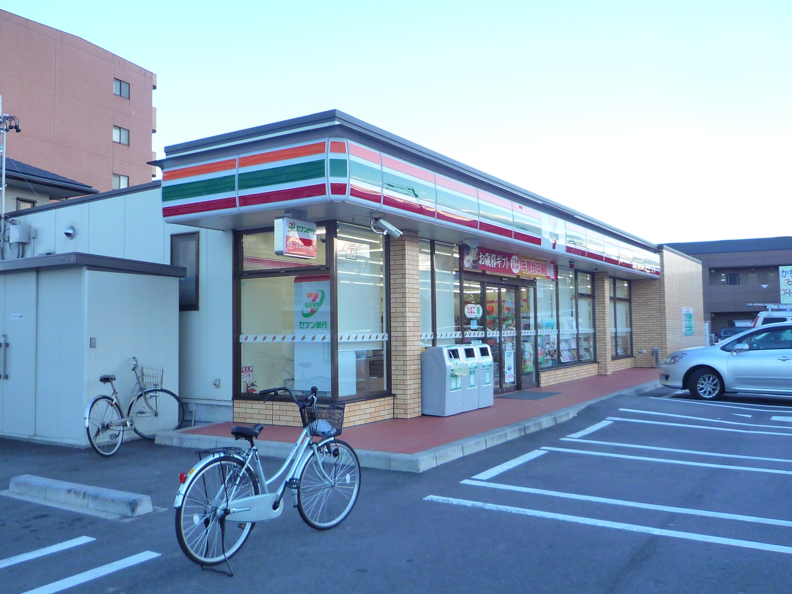 Convenience store. Seven-Eleven Kasugai Kamijo-cho store (convenience store) to 818m