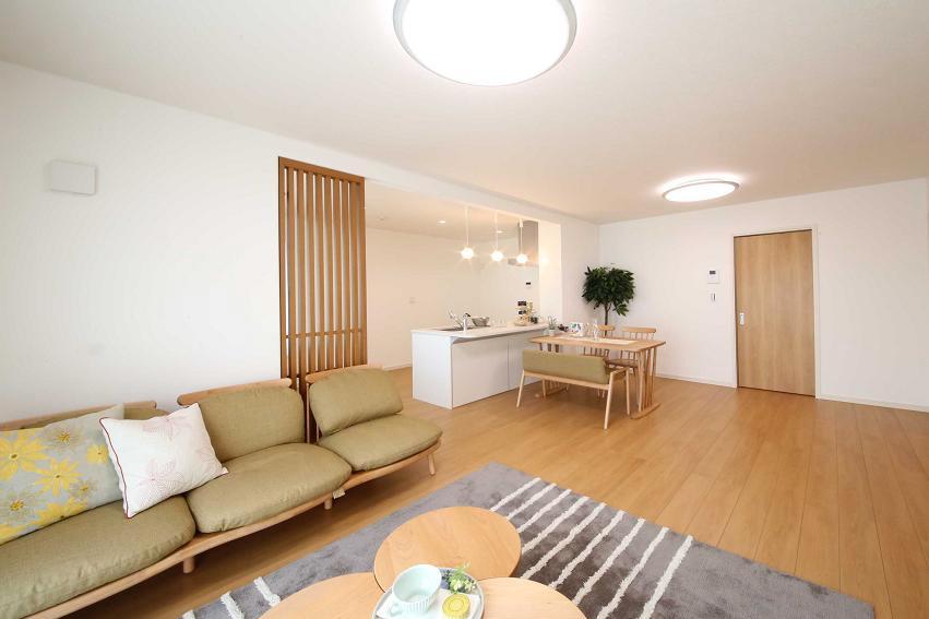 Living. living, dining, Kitchen will build one of the space.