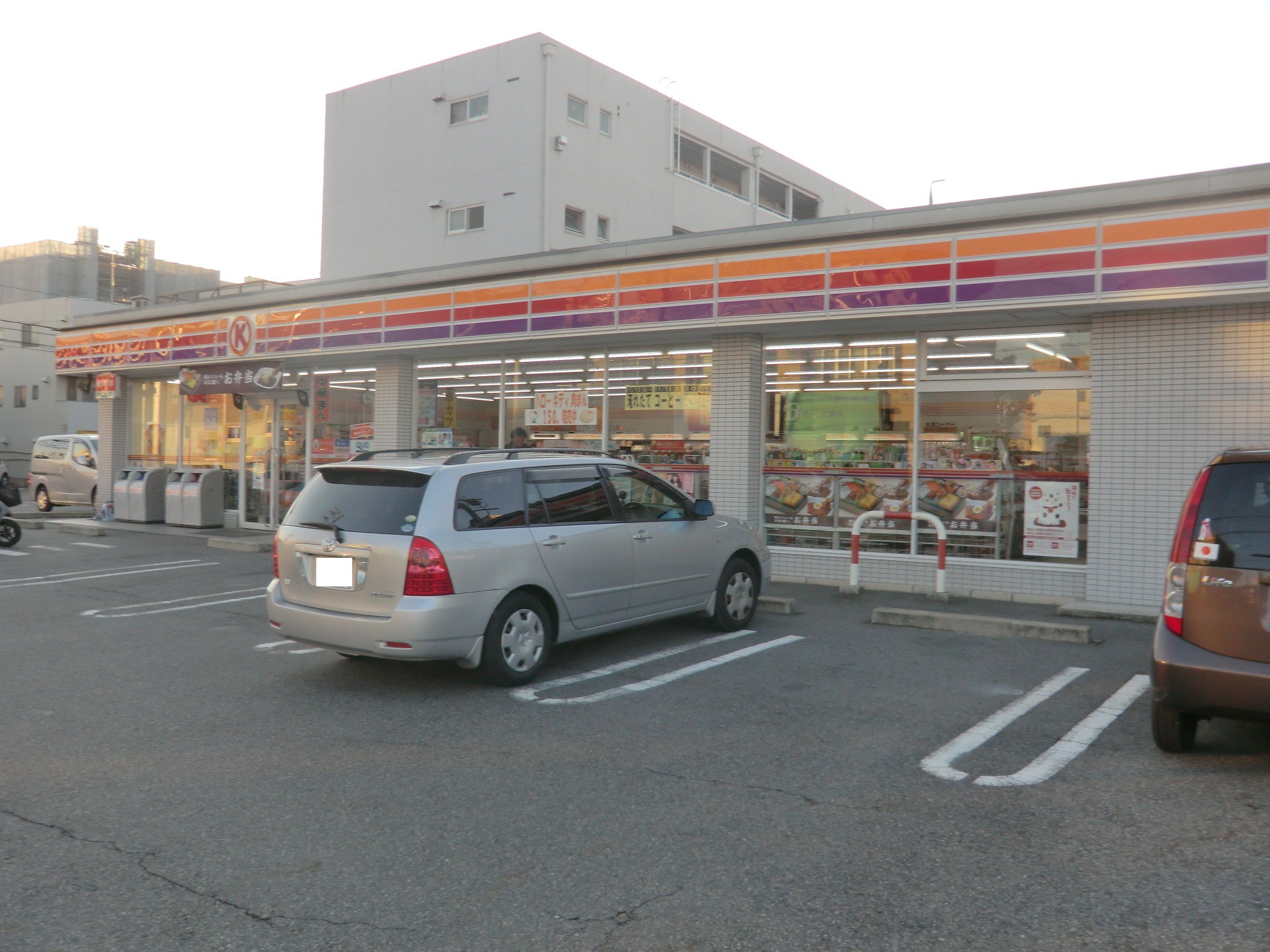 Convenience store. Circle K Kasugai Nishimoto Machiten (convenience store) to 209m