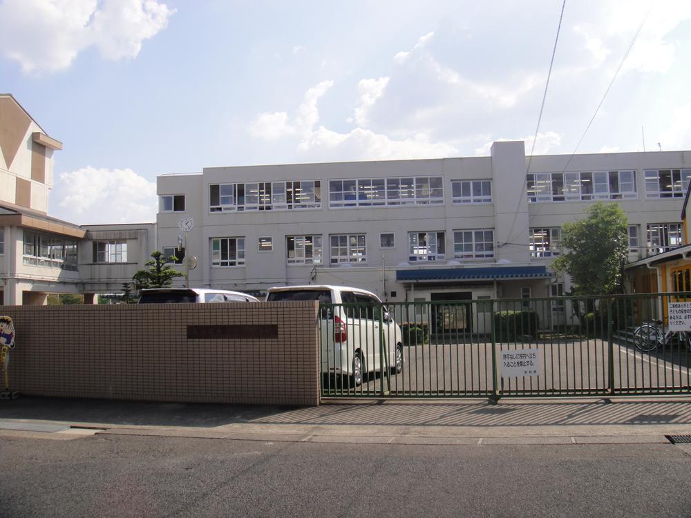 Primary school. 491m to Kasugai Municipal Fuji Elementary School