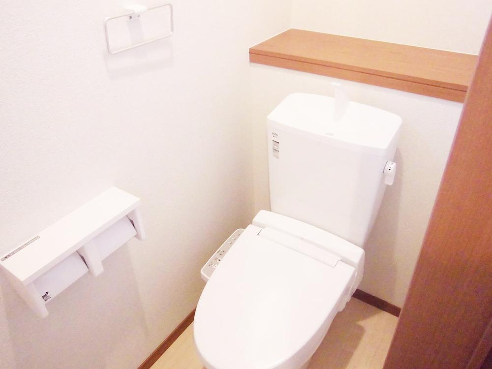 Toilet. 1 Building: toilet Washlet toilet (1F ・ 2F)