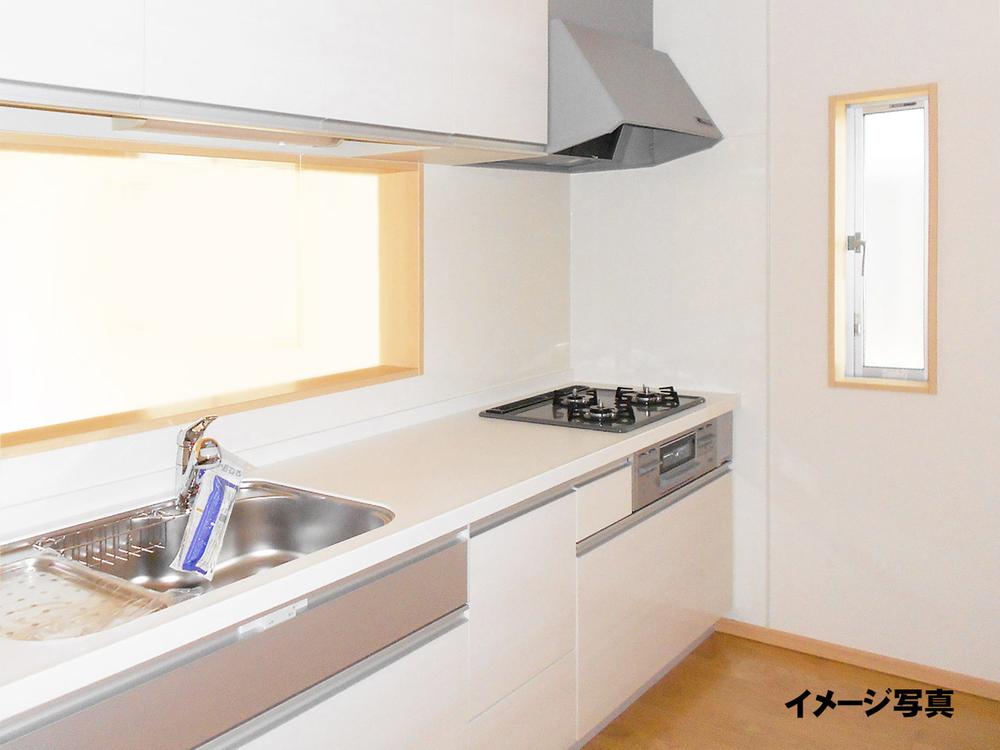 Same specifications photos (living). Same specifications: System Kitchen